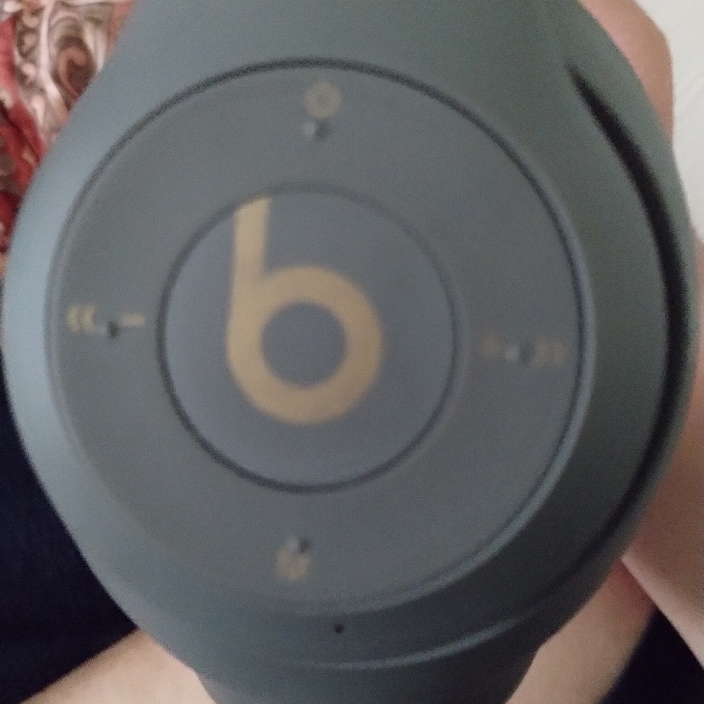 Dre beats solo3
